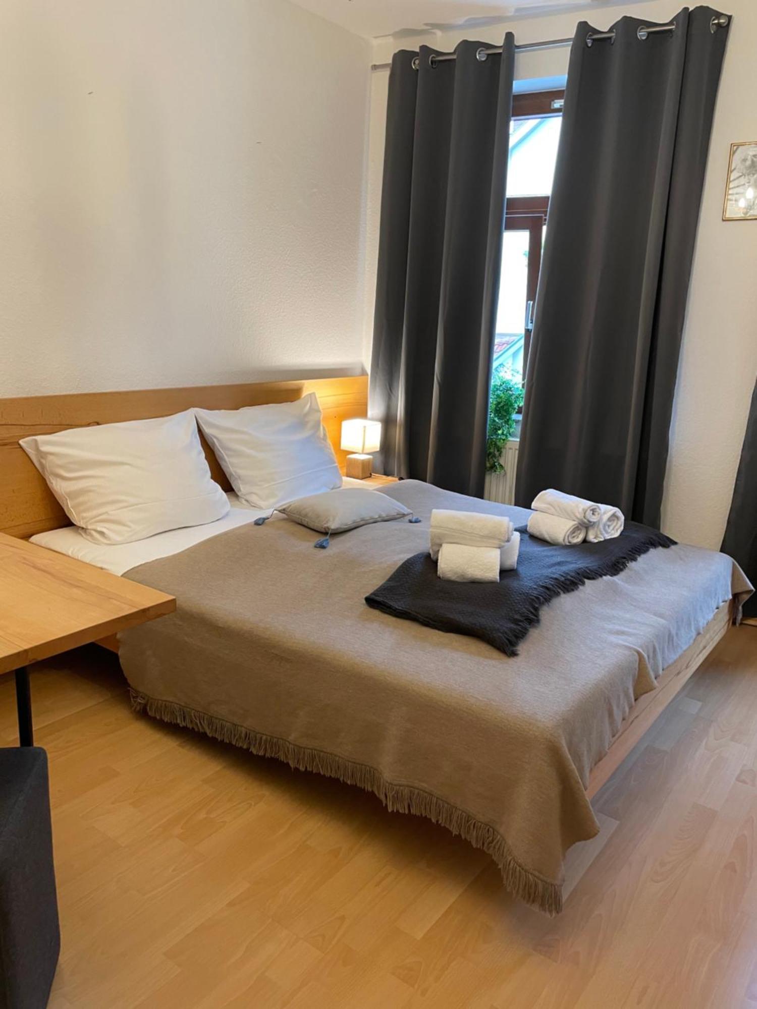 Bording Appartment La Romantica Fulda Ngoại thất bức ảnh